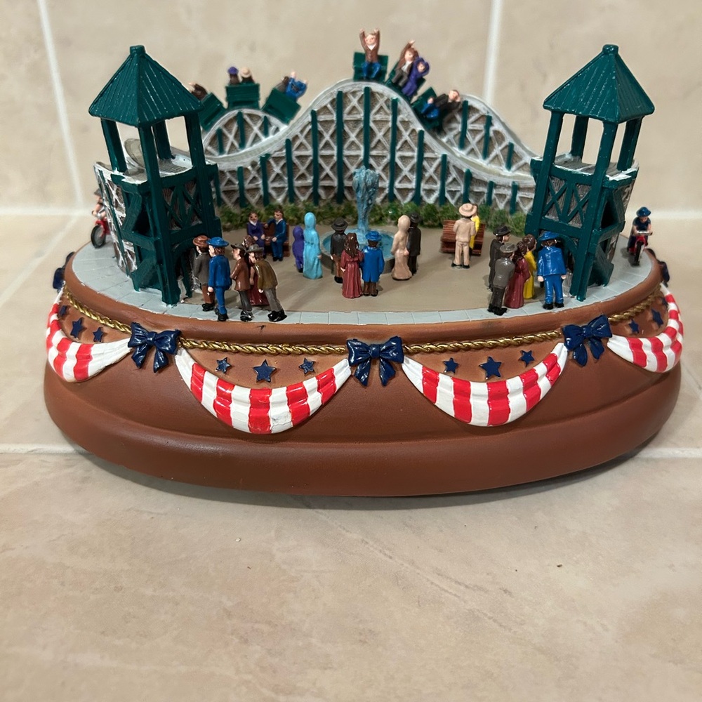 Vintage Liberty Falls Collector's Club "Roller Coaster" Music Box (AH999) 2000